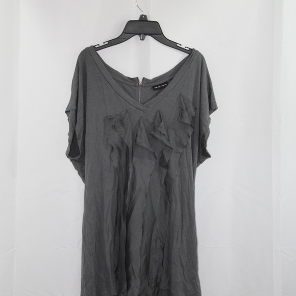 V-Neck Ruffled T-Shirt - Picture 1 of 3
